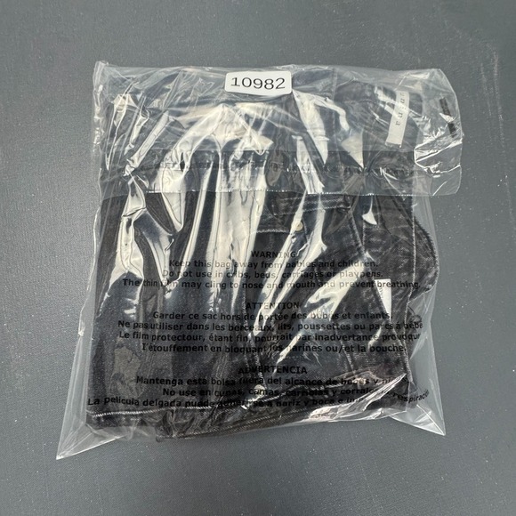 Eunina Jeans Women's 15/32 Juniors Black Denim Distressed Stretch Skinny Casual - Picture 15 of 15